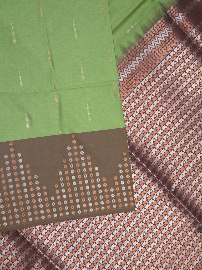 Kanchi pattu saree leaf green color allover zari weaves & zari border with contrast pallu and plain contrast blouse