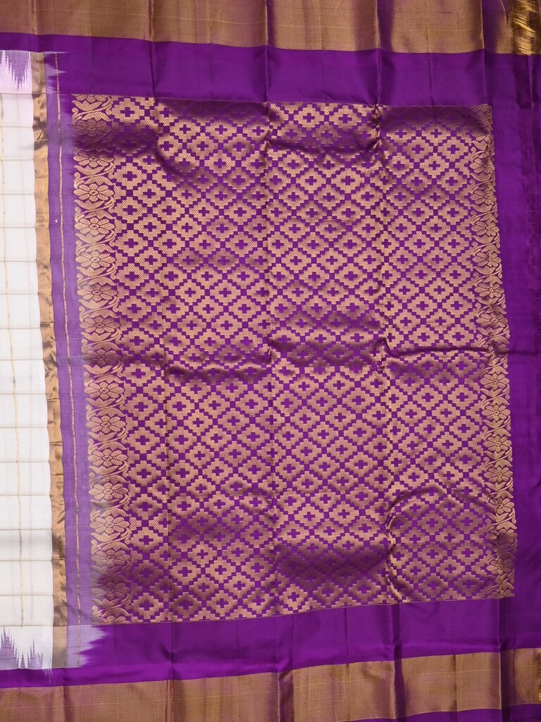 Gadwal pattu saree white color allover zari weaves & kanchi border with rich pallu and contrast plain blouse