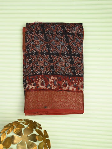Maheshwari fancy saree black color allover prints & zari border with printed pallu and printed blouse