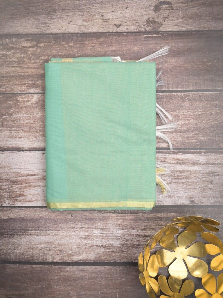 Maheshwari fancy saree lux green color allover plain and small kaddi border with contrast plain pallu and attached blouse