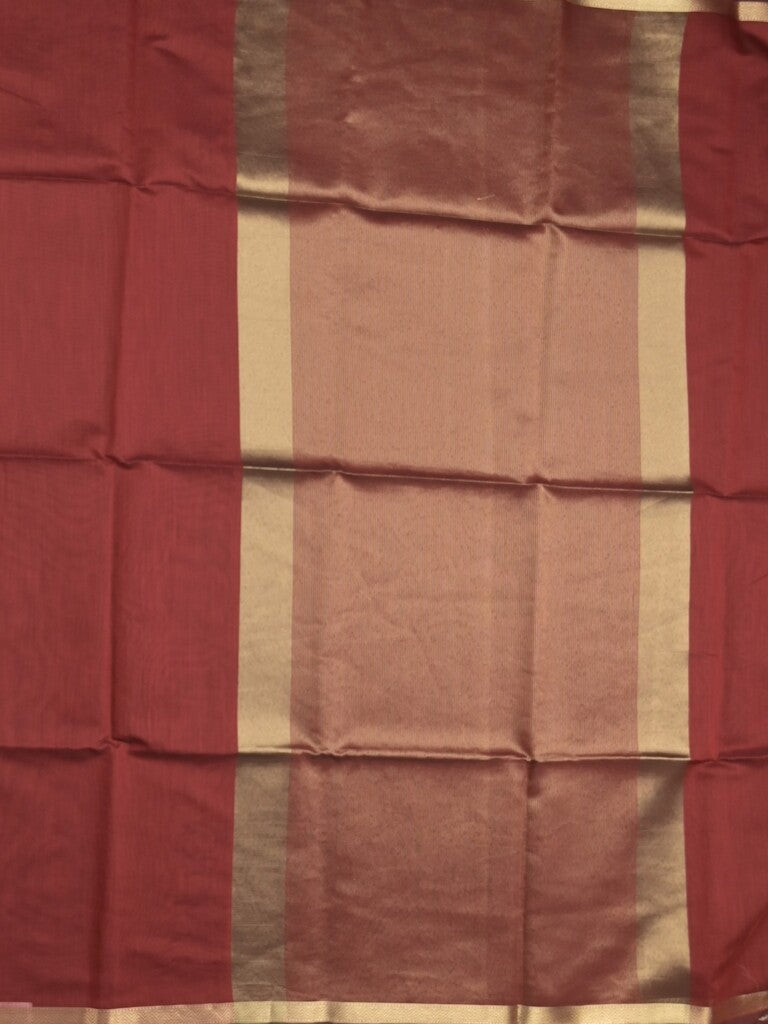 Maheshwari fancy saree maroon color allover plain and small kaddi border with self pallu and attached blouse