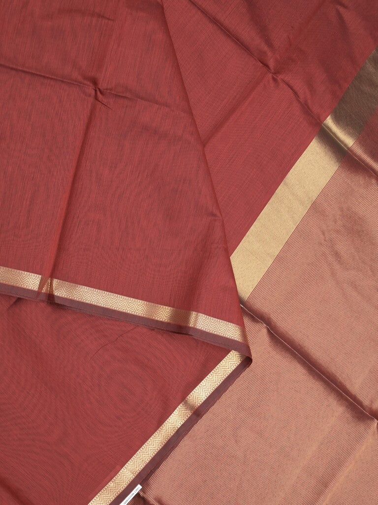 Maheshwari fancy saree maroon color allover plain and small kaddi border with self pallu and attached blouse