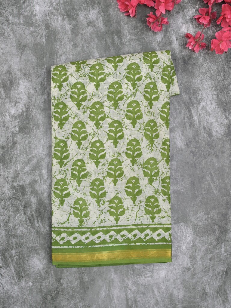 Saree white and green color