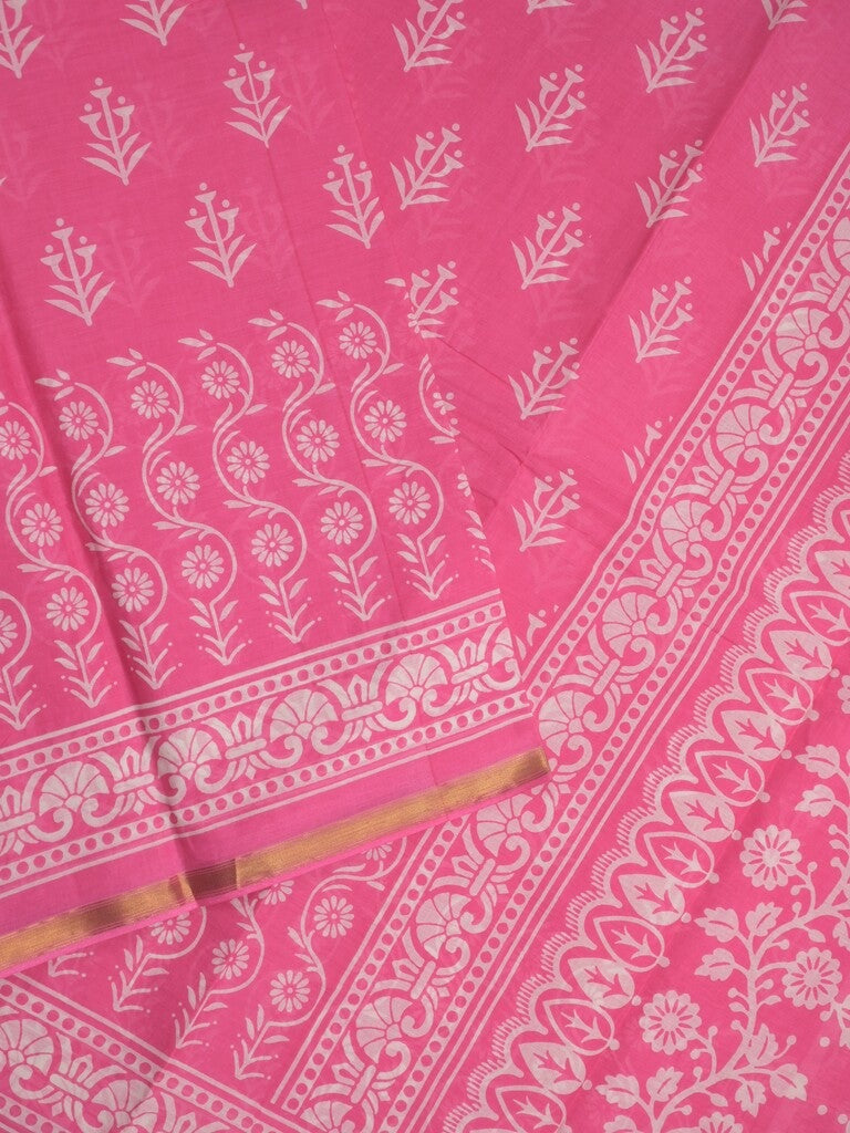 Saree pink color