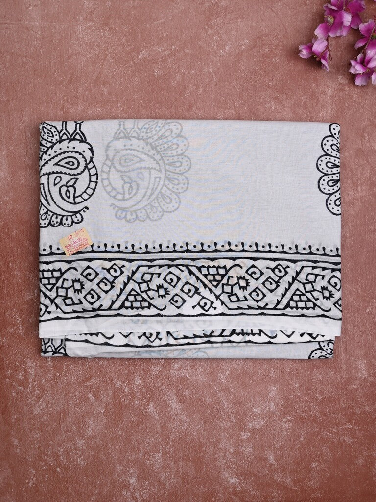 Mul cotton saree white color allover prints & printed border with printed pallu and plain contrast blouse
