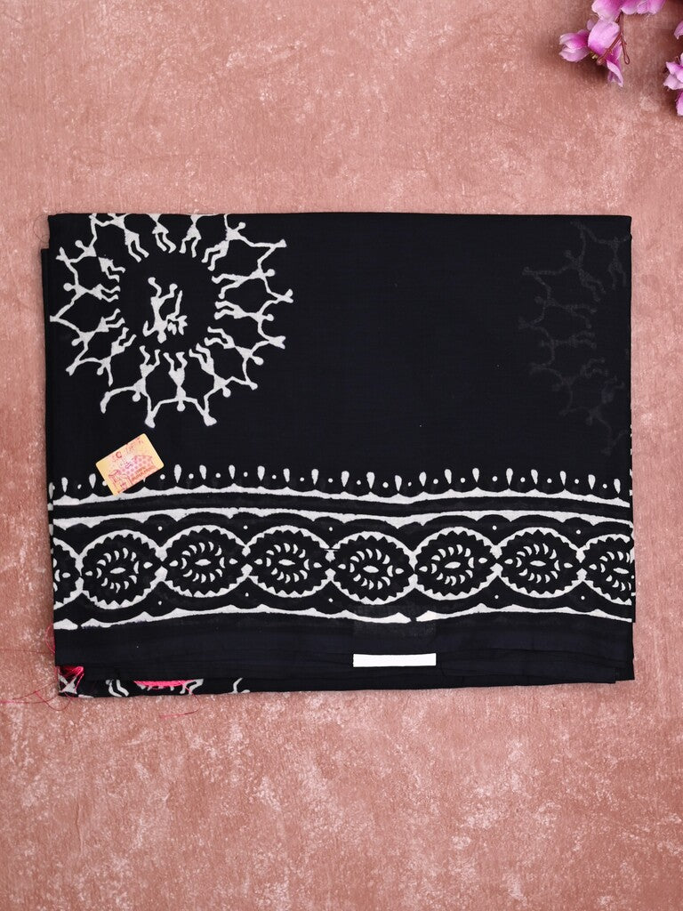 Mul cotton saree black color allover prints & printed border with printed pallu and plain contrast blouse