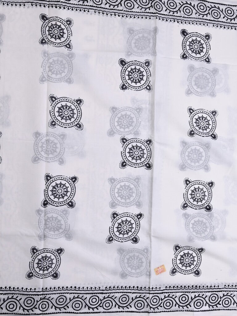 Mul cotton saree white color allover prints & printed border with printed pallu and plain contrast blouse
