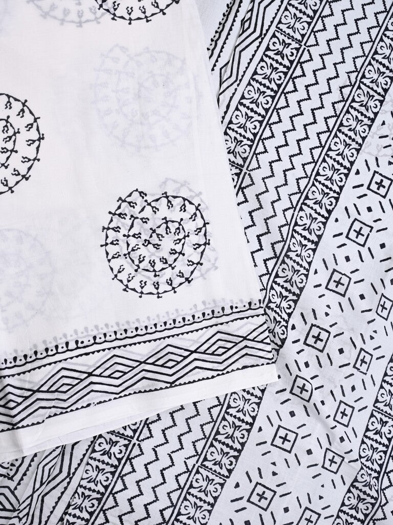 Mul cotton saree white color allover prints & printed border with printed pallu and plain contrast blouse