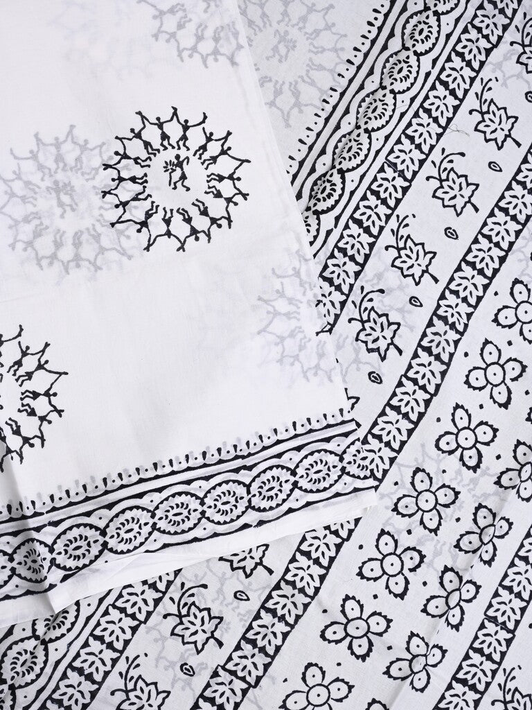 Mul cotton saree white color allover prints & printed border with printed pallu and plain contrast blouse