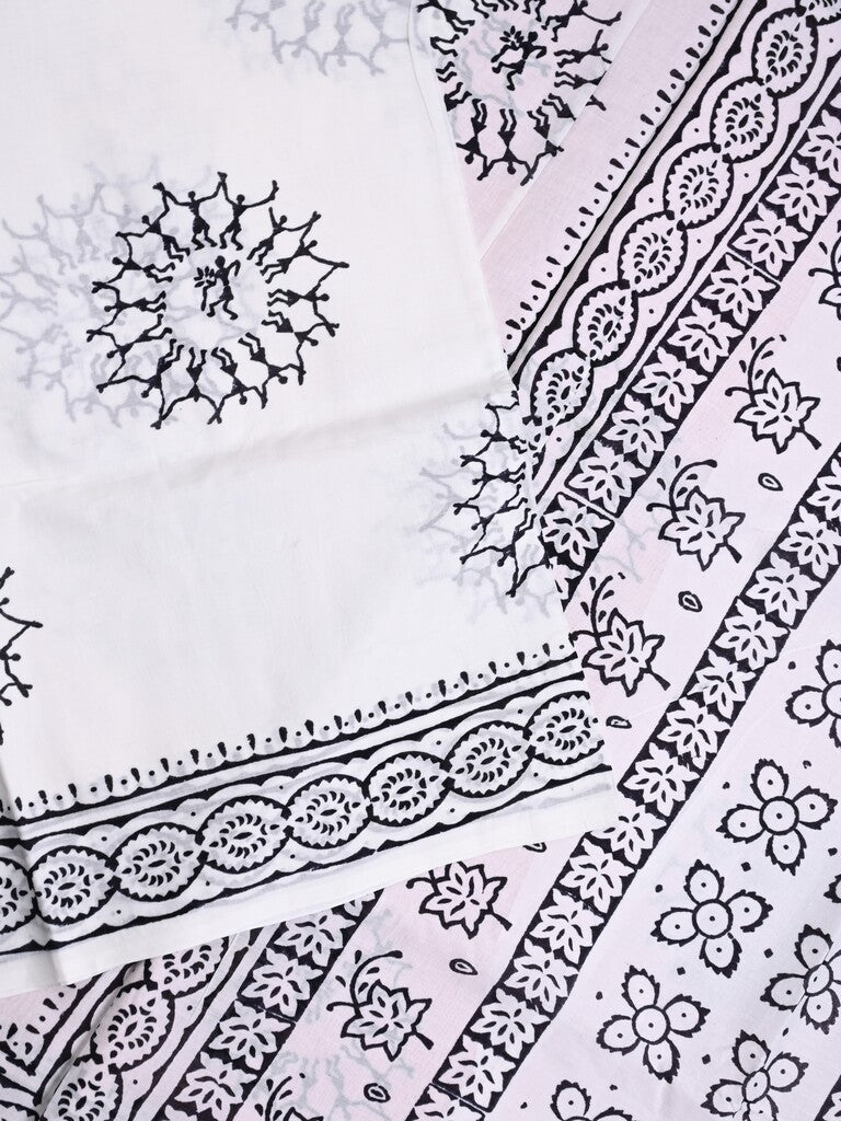 Mul cotton saree white color allover prints & printed border with printed pallu and plain contrast blouse