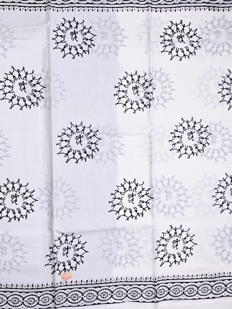 Mul cotton saree white color allover prints & printed border with printed pallu and plain contrast blouse
