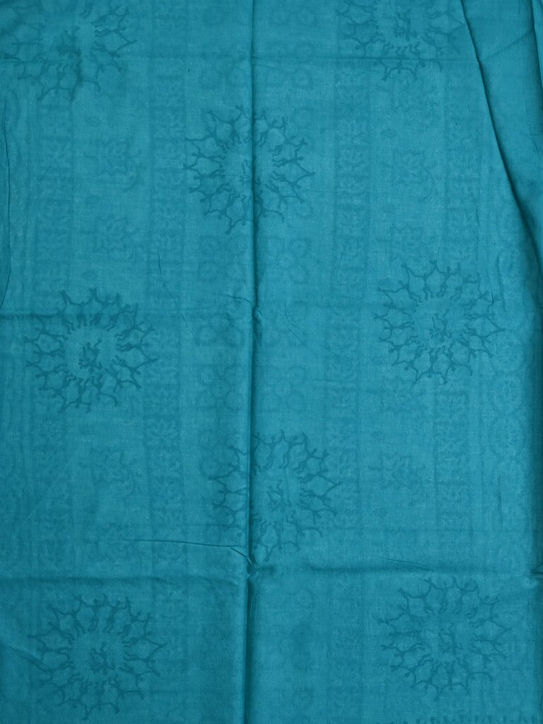 Mul cotton saree white color allover prints & printed border with printed pallu and plain contrast blouse