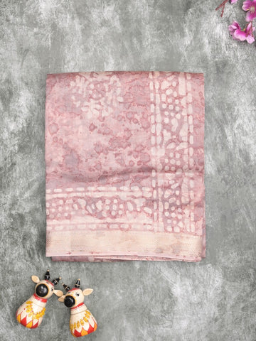 Maheshwari fancy saree onion pink color allover prints & zari border with short pallu and attached printed blouse