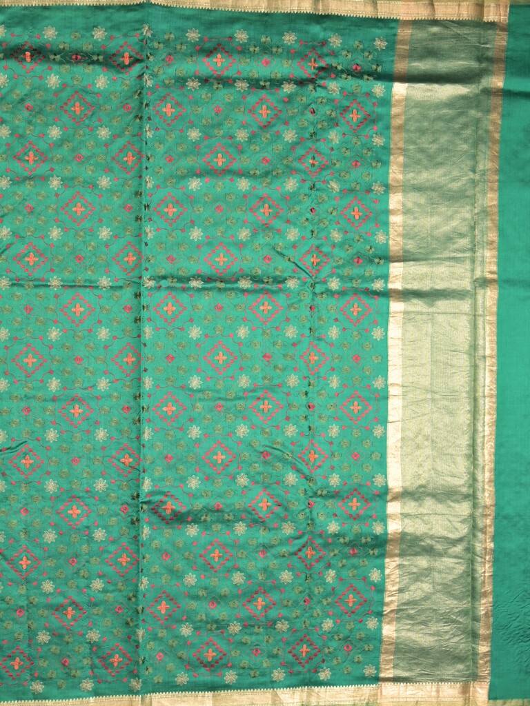 Munga pattu saree bottle green color allover weaves & small zari border with short pallu and attached plain blouse