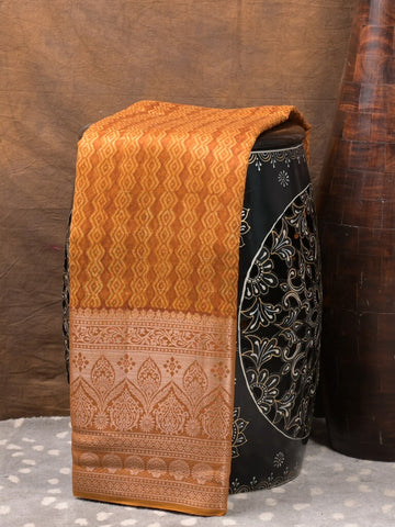 Maheshwari fancy saree golden yellow color allover prints & zari border with zari pallu and attached plain blouse