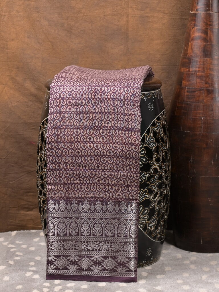 Maheshwari fancy saree light purple color allover prints & zari border with zari pallu and attached plain blouse