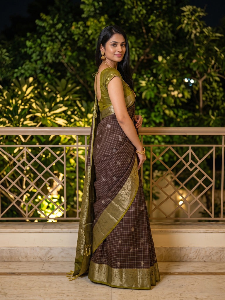 Vintage pattu saree for women | grey | allover checks | zari border | party wear