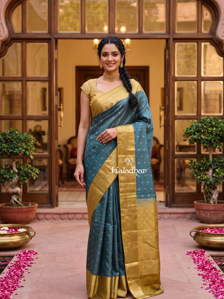 Leight weight kanchi pattu saree for women | royal blue | zari border | party wear