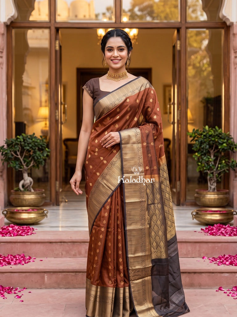 Leight weight kanchi pattu saree for women | royal blue | zari border | party wear