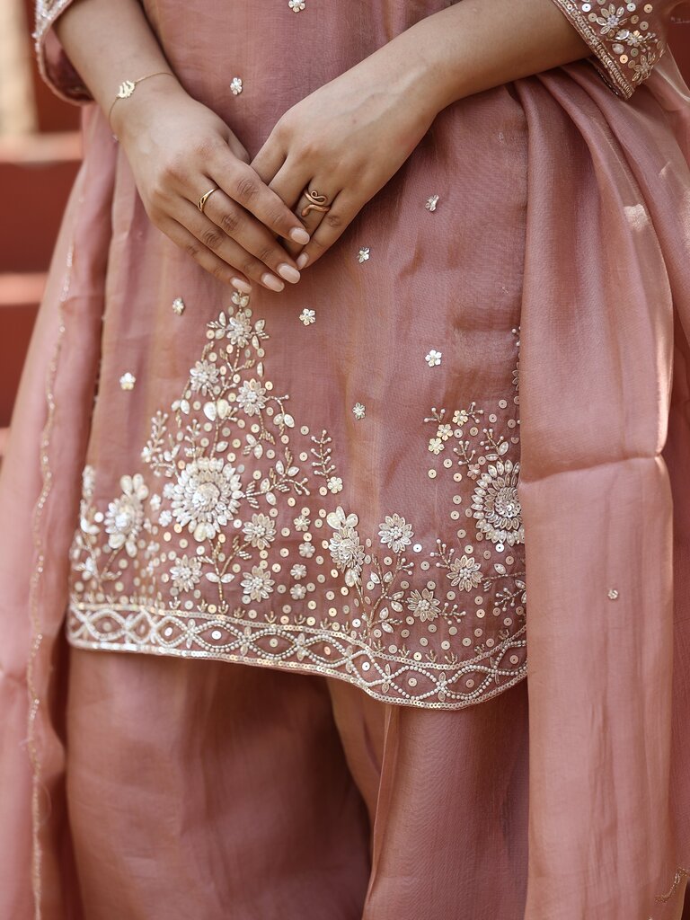 Designer embroidery kuthi set for women | beige | party wear