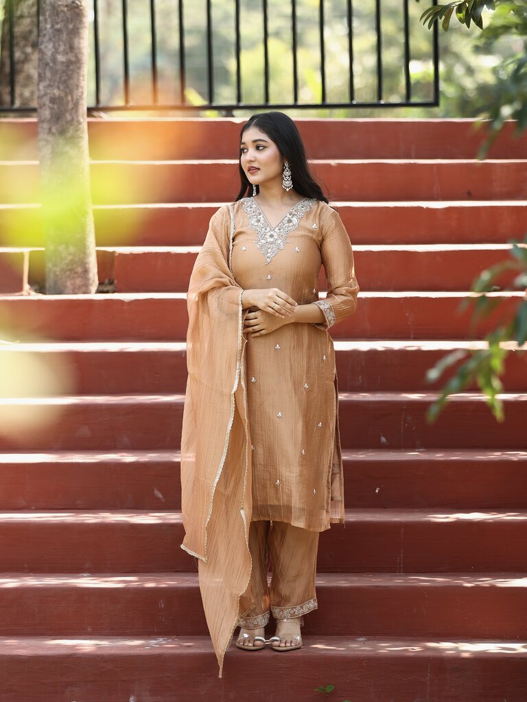 Designer embroidery kuthi set for women | beige | party wear