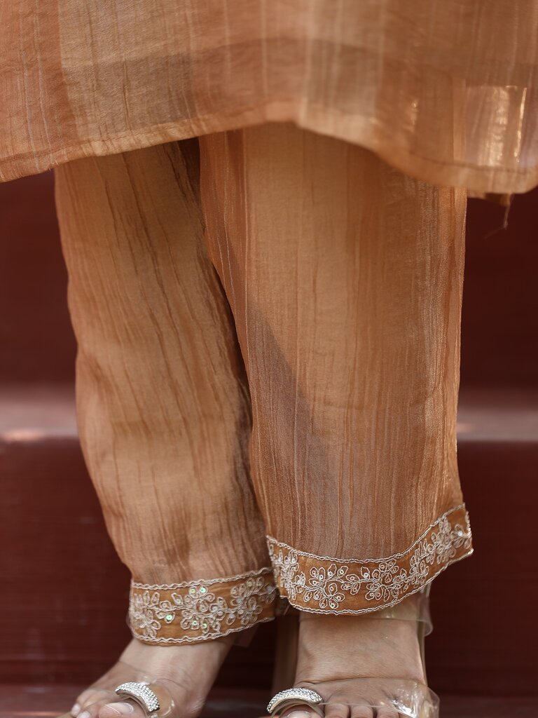 Designer embroidery kuthi set for women | beige | party wear