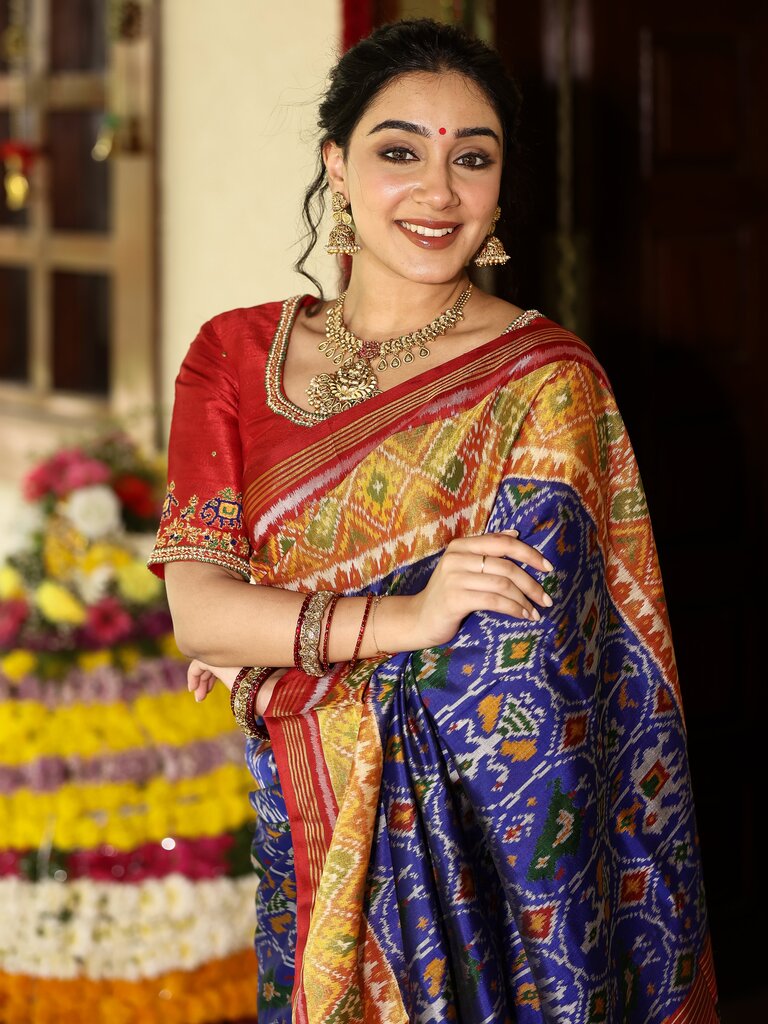 Rajkot patola saree for women | white | contrast border | festive & party wear