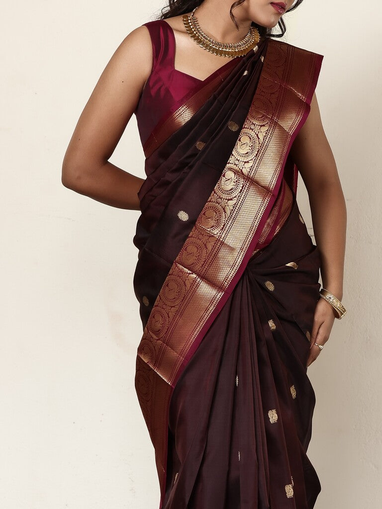 Kanchi pattu saree for women | dark brown | light weight | zari border