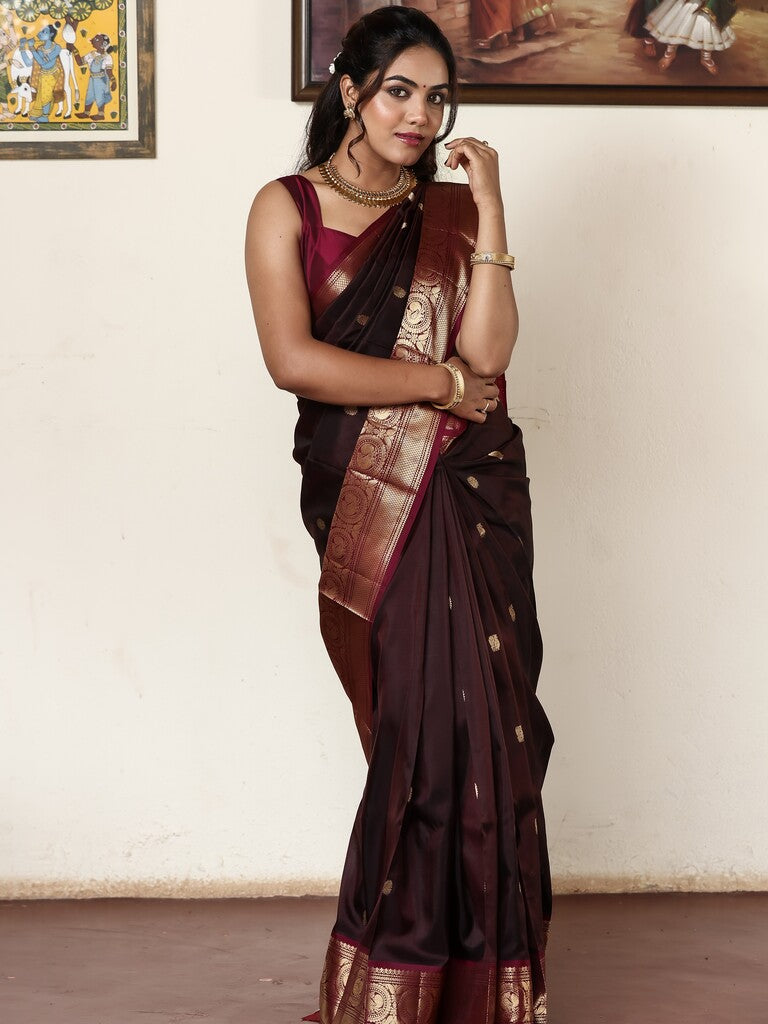 Kanchi pattu saree for women | dark brown | light weight | zari border