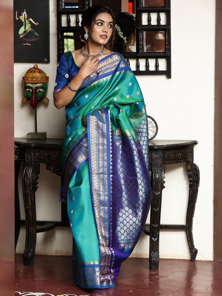 Gadwal pattu saree for women | peacock blue | kanchi border | party wear