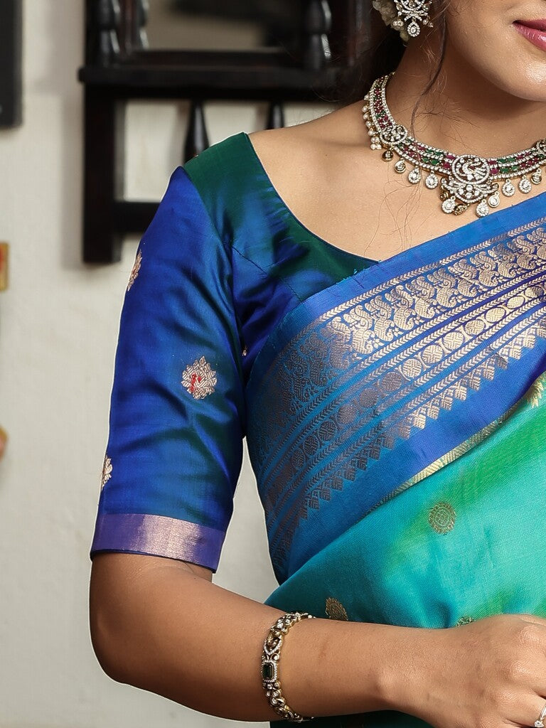 Gadwal pattu saree for women | peacock blue | kanchi border | party wear
