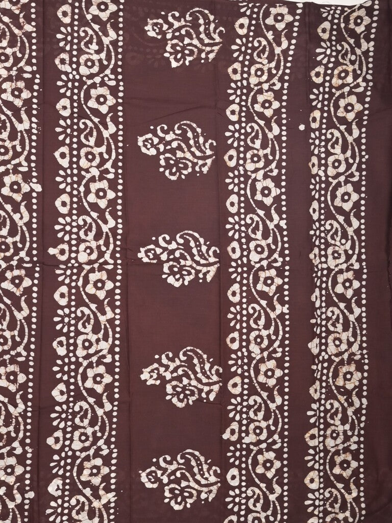 Maheshwari cotton saree cream color allover prints & printed border with contrast pallu and plain blouse
