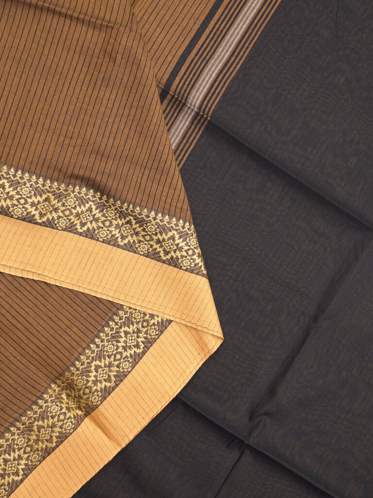 Khadi cotton saree for women | Purple | Weaving border | Running blouse