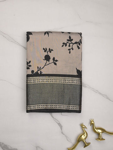 Maheshwari fancy saree light grey color allover prints & zari border with contrast pallu and plain blouse