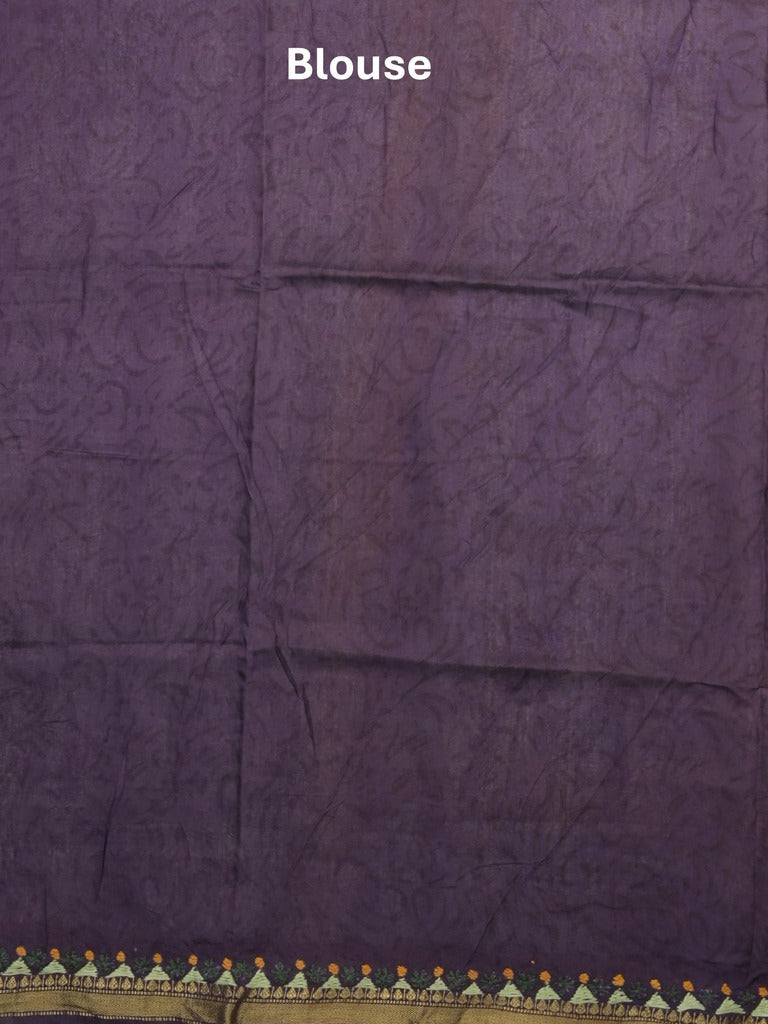 Maheshwari fancy saree in white color with allover prints & zari border with short pallu and contrast blouse