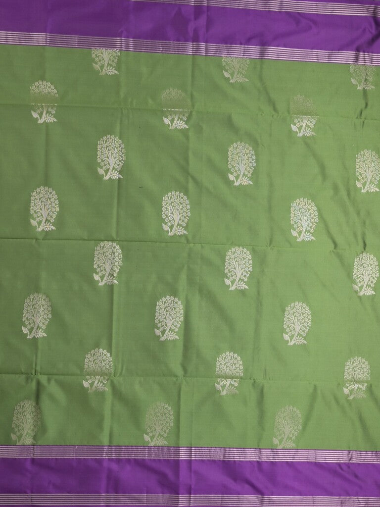 Vintage pattu saree leaf green color allover zari motifs & kaddi border with rich pallu and contrast plain blouse