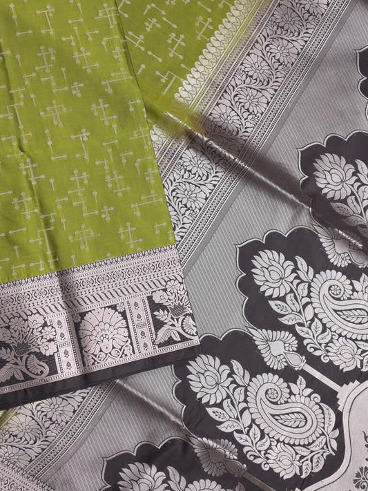 Kanchi pattu saree olive green color allover zari weaves & zari border with rich pallu and plain blouse
