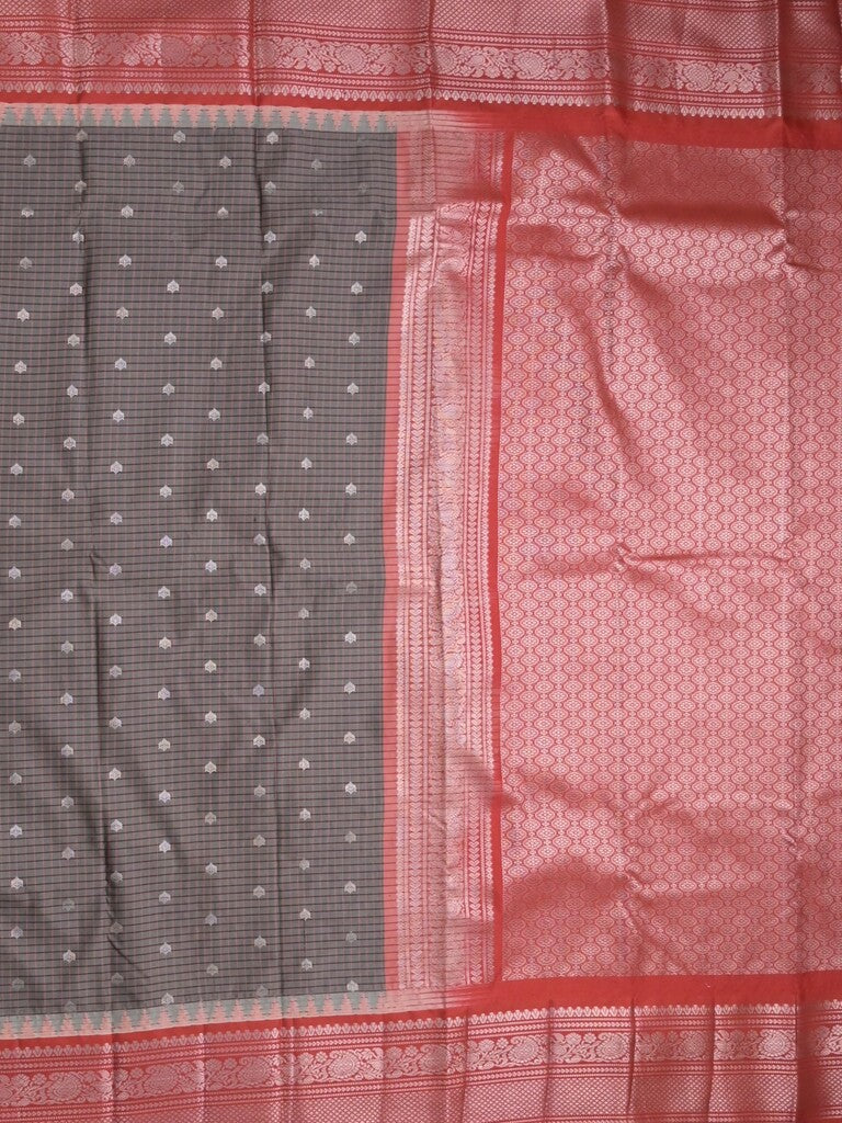 Gadwal pattu saree grey color allover zari motifs & kanchi border with rich pallu and contrast plain blouse