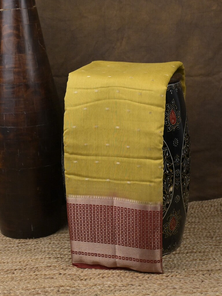 Maheshwari fancy saree light yellow color allover zari motifs & zari border with contrast pallu and attached blouse