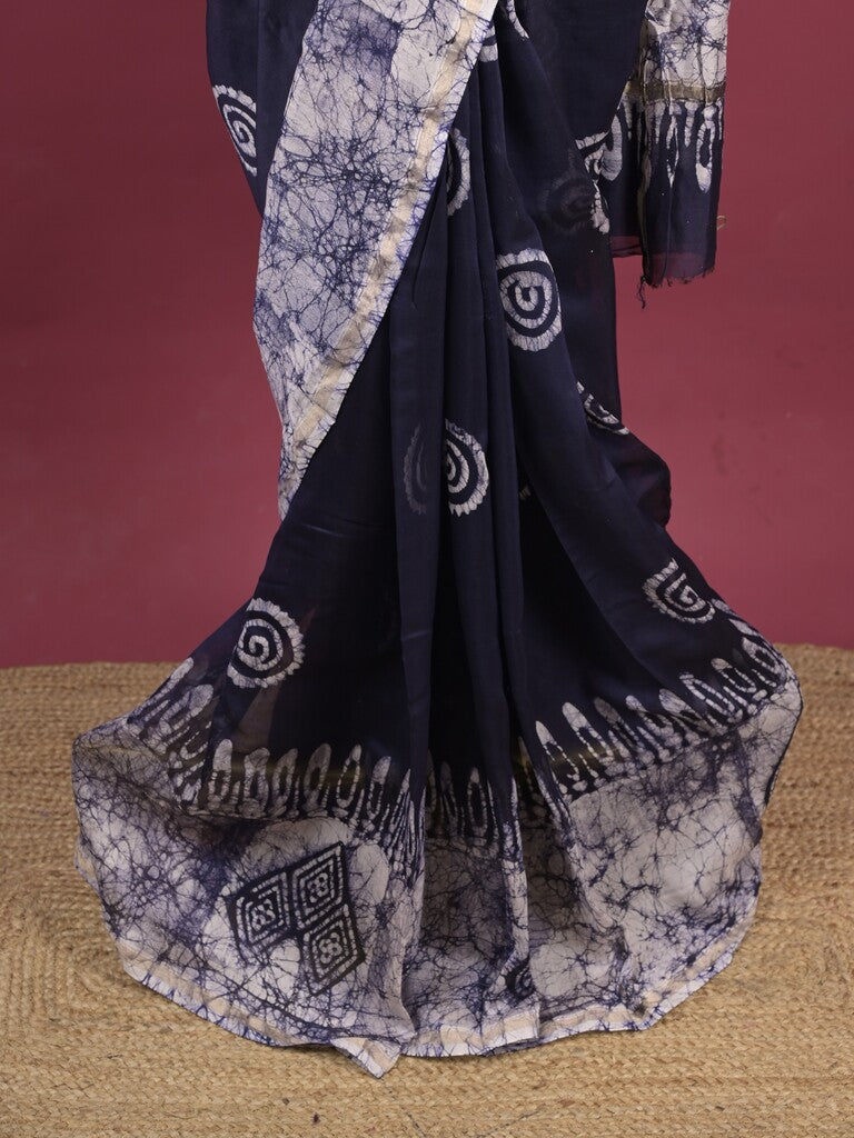 Maheshwari fancy saree for women | black | printed border | attached blouse