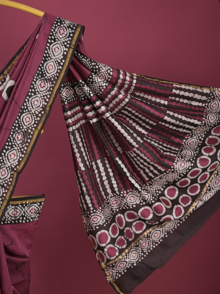 Maheshwari fancy saree for women | black | printed border | attached blouse