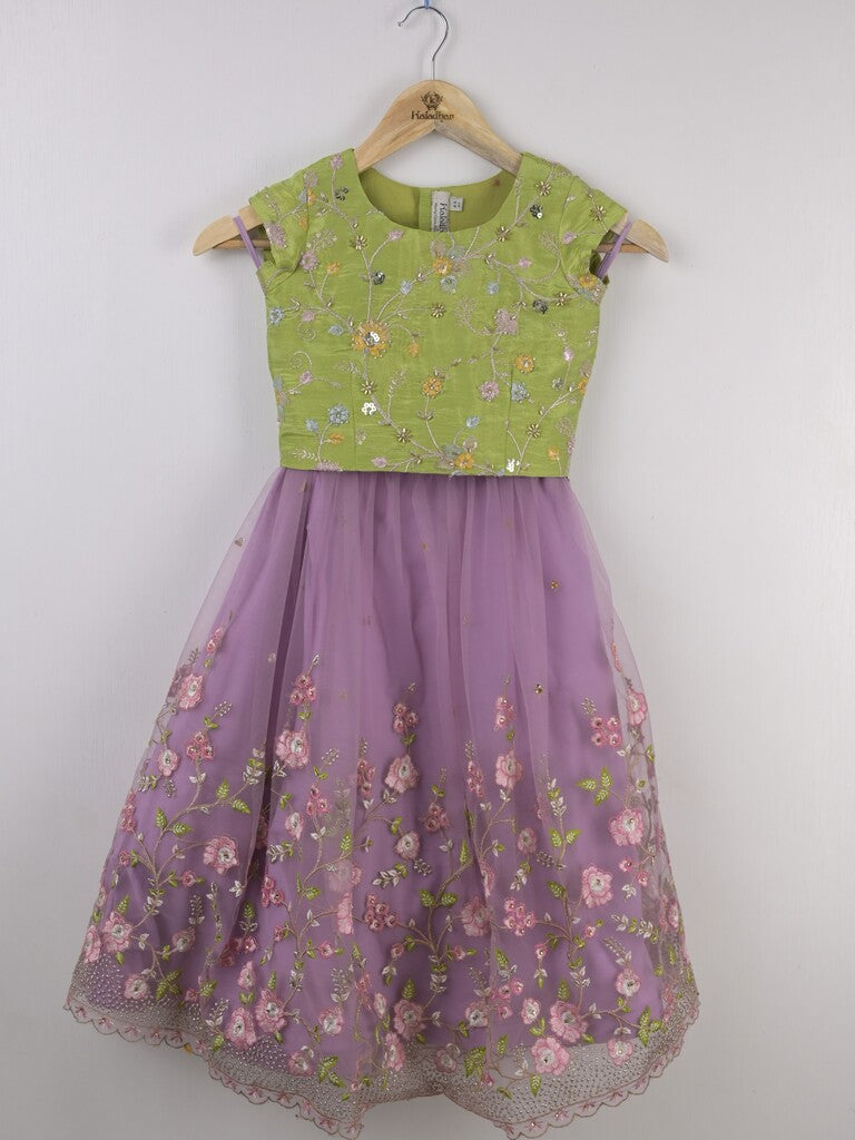 Kids Designer Netted Lehenga Choli Set 4-5 years