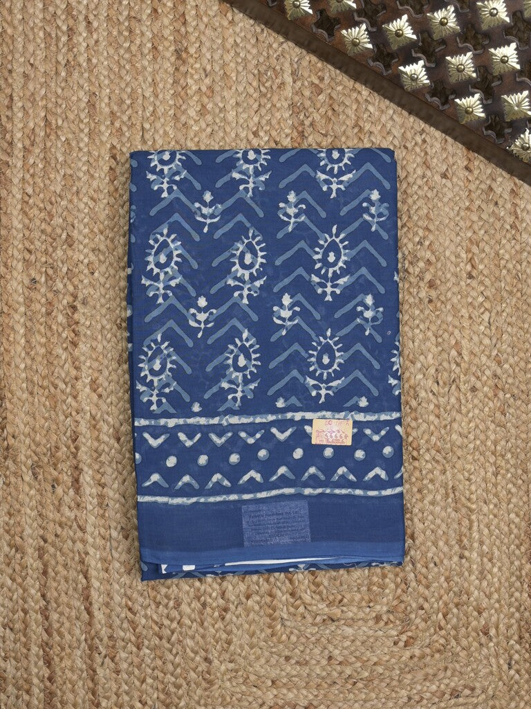 Maheshwari Saree in blue color with printed border, printed pallu & Matching Blouse