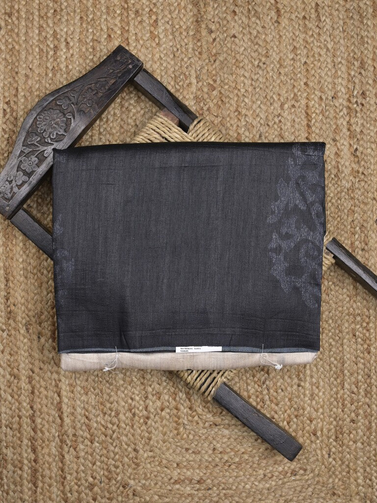 Jute tussar fancy saree in black and white color allover prints with printed pallu and attached blouse