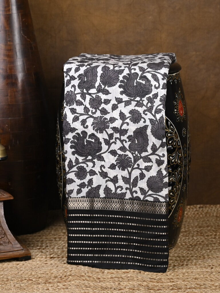 Maheshwari fancy saree white color allover prints & zari border with zari pallu and plain blouse