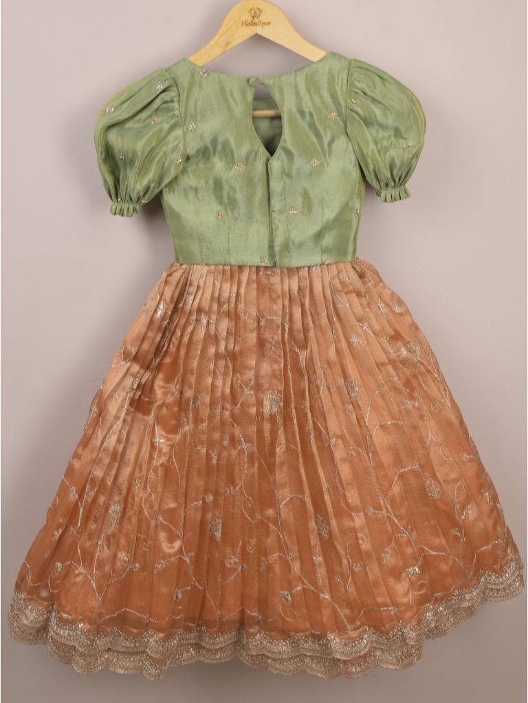 Kids designer lehenga Set | peach | party wear | 6-7 years