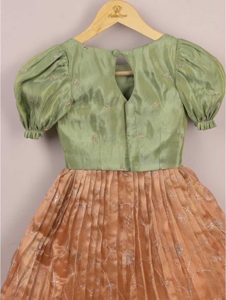 Kids designer lehenga Set | peach | party wear | 6-7 years