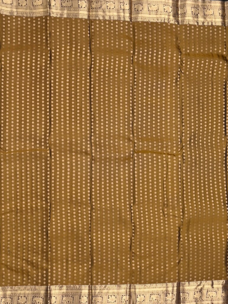 Kanchi pattu saree brown color allover zari motifs & zari border with rich pallu and contrast plain blouse