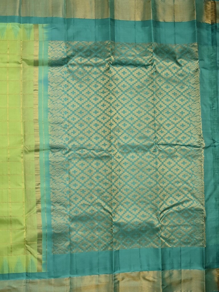 Gadwal pattu saree parrot green color allover zari weaves & kanchi border with rich pallu and contrast plain blouse