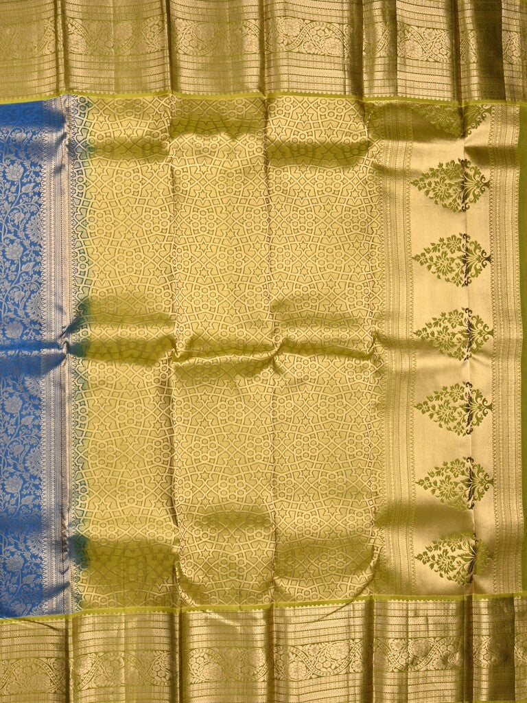 Kanchi pattu saree peacock blue color allover zari weaves & kanchi border with rich pallu and contrast blouse